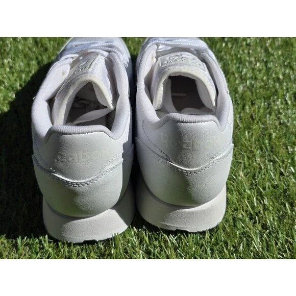 Reebok CL Leather Size 8 Women's Classic Sneakers Running Shoes White On White - Picture 6 of 11